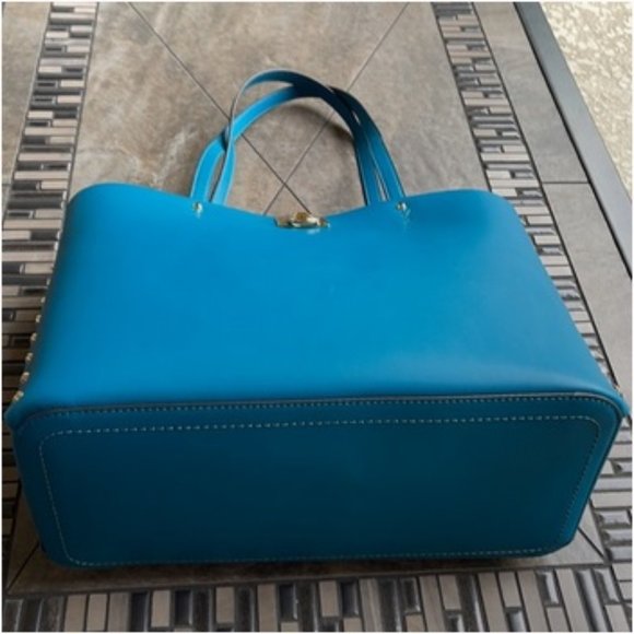 Michael Kors Manhattan Large Tote Leather Color Lagoon - Picture 10 of 16